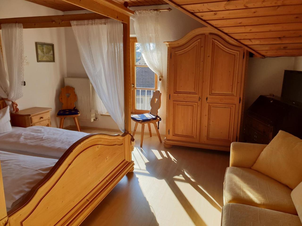 Landgasthof Bock Ξενοδοχείο Gauting Εξωτερικό φωτογραφία